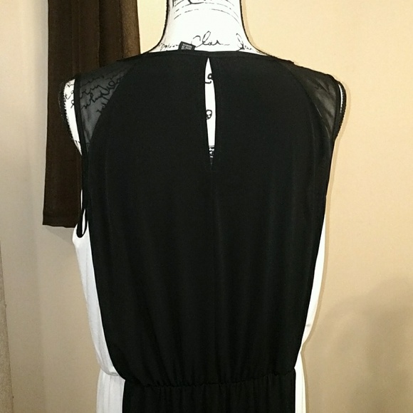 Kenneth Cole Maxi Dress - Picture 4 of 8